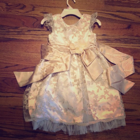 💖💖Bonnie Jean size 6 girls dress💖💖 - Picture 1 of 6
